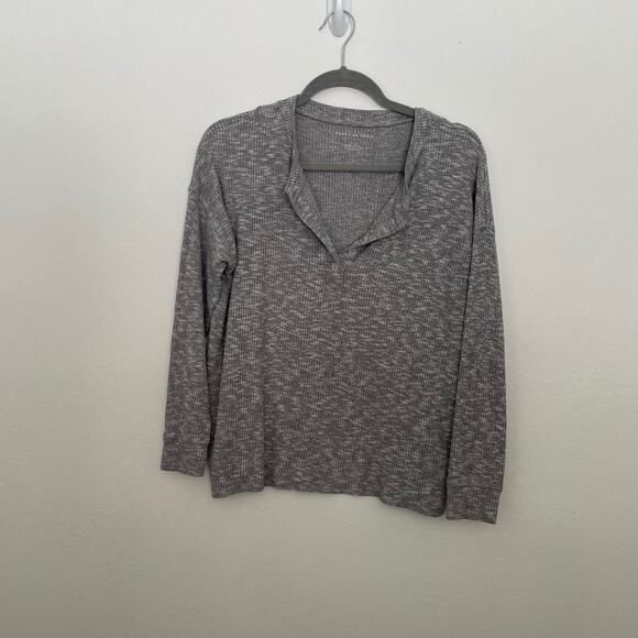 American Eagle Thermal Button Henley Boxy Gray Plush Women's Sz Small. - Picture 1 of 4